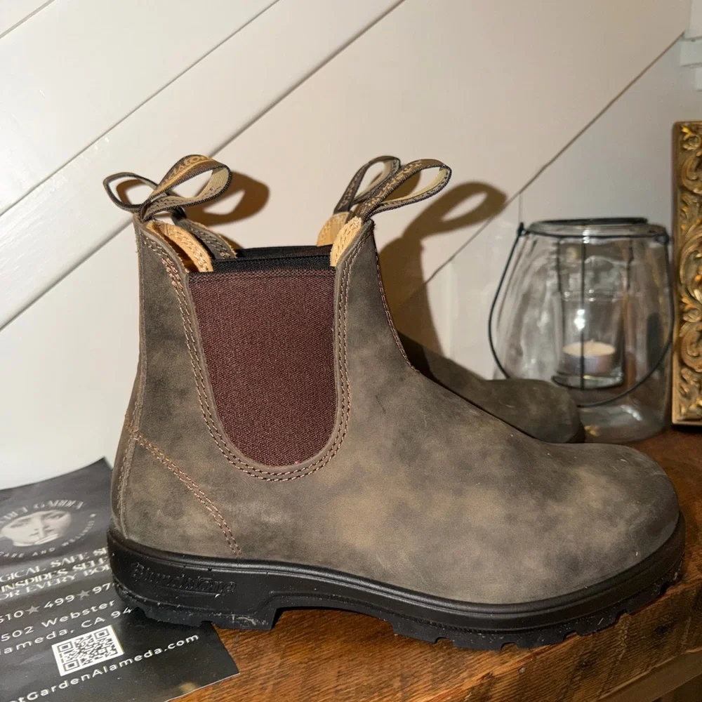 Brown Bluestone - Picture 2 of 5